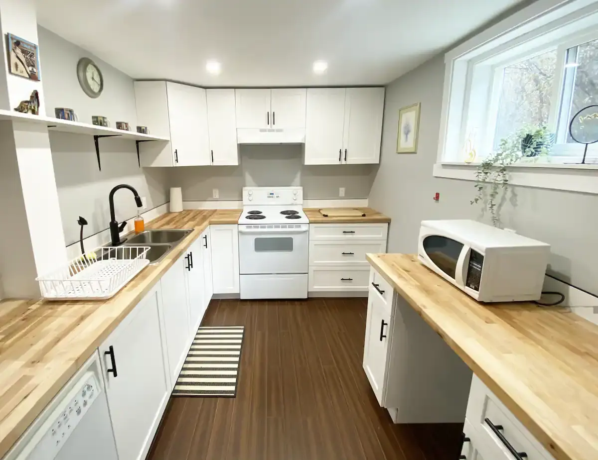 Secondary suite kitchen.